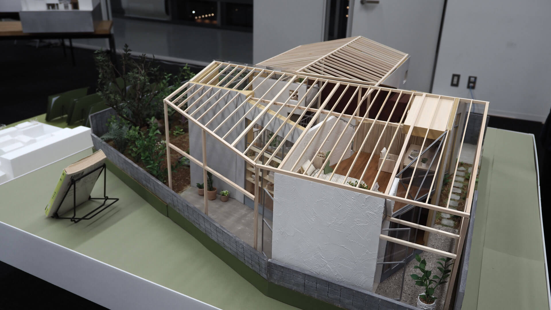 小説構造を応用した建築の提案 -梨木香歩『裏庭』の分析を通して--25