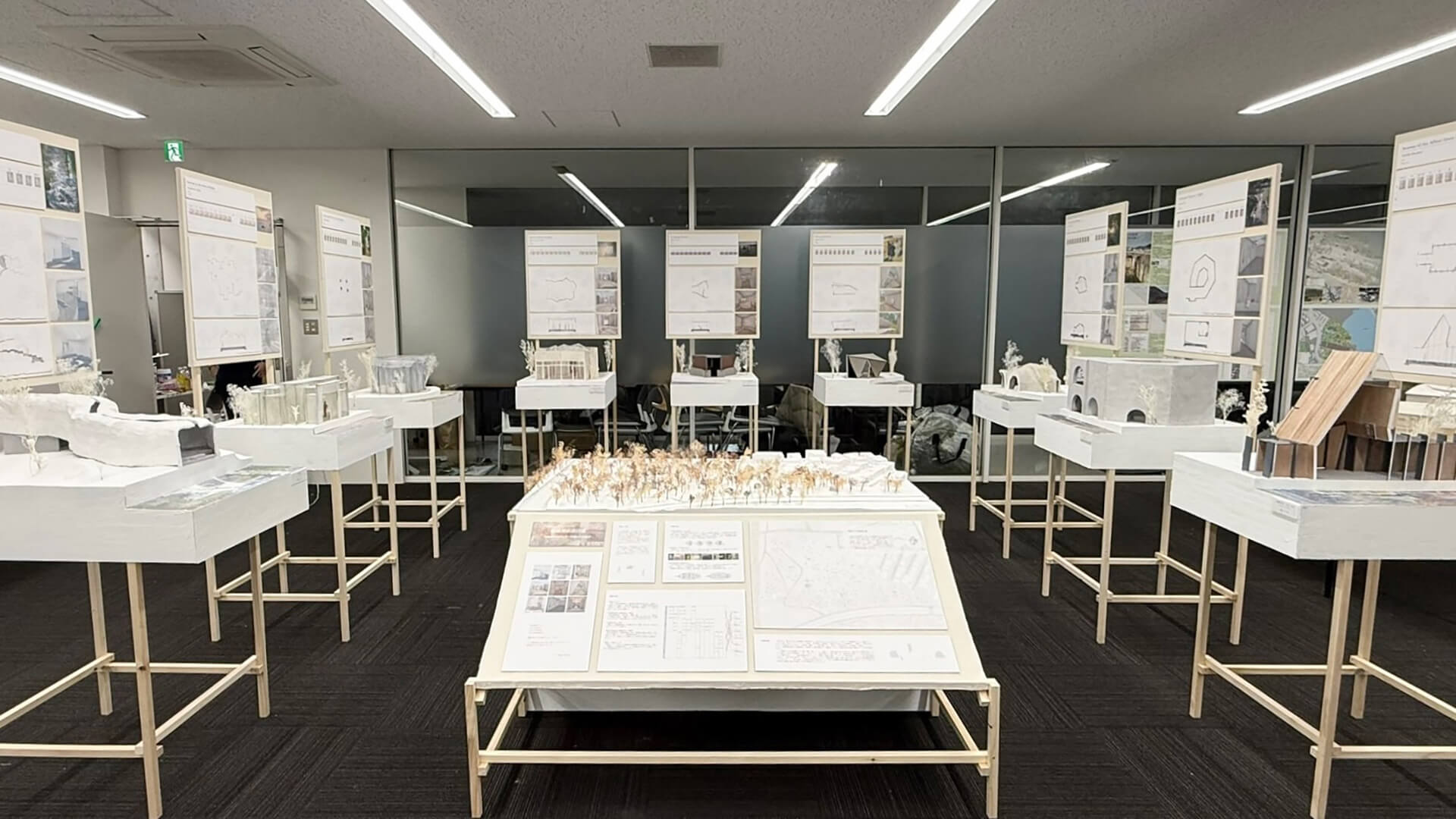 絵画翻訳設計論 -印象派的表現を持つ絵画の空間翻訳--1